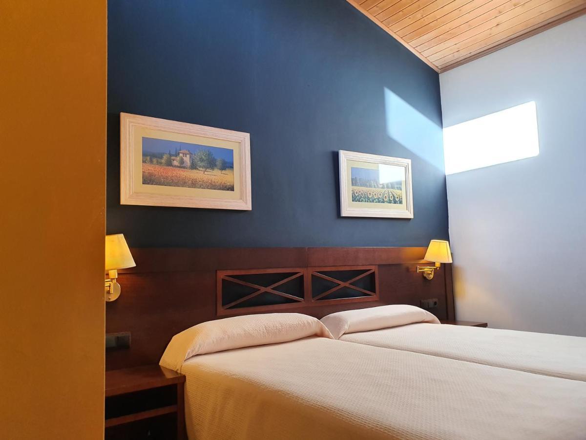Hotel Masia El Molinete Мора-де-Рубьелос Экстерьер фото